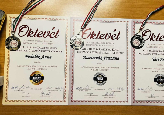 XIII. Illéssy Gasztro Kupán arany és ezüst