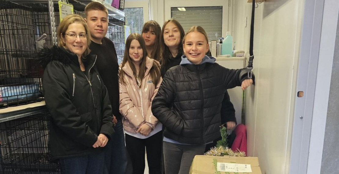 Vásárhelyis diákok adományoztak